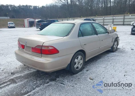 2000 Honda Accord 3.0 Ex из США, поврежденный, VIN 1HGCG1653YA069550